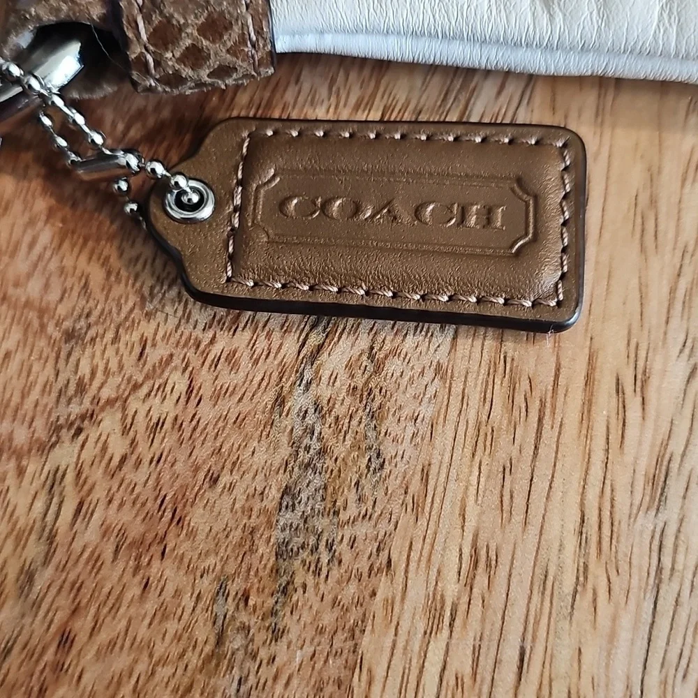 Coach Penelope SNAKE EMBOSSED
